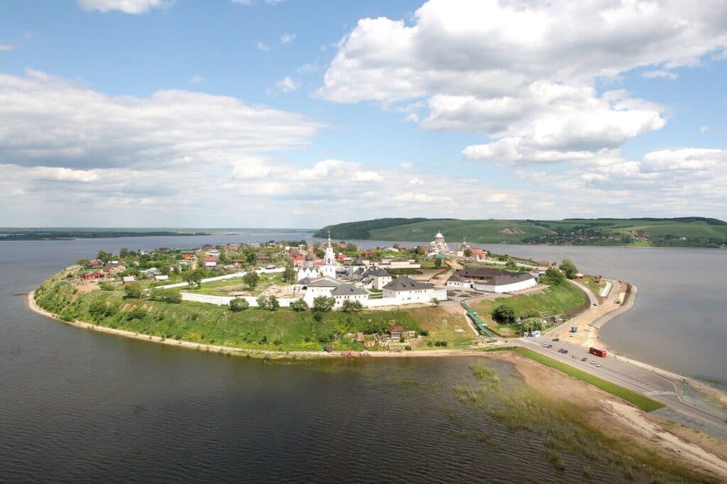 ostrov-tur-sviyazhsk-8-1024x682