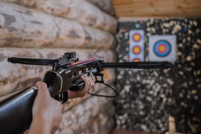 arbaletny`i-tir-700x467