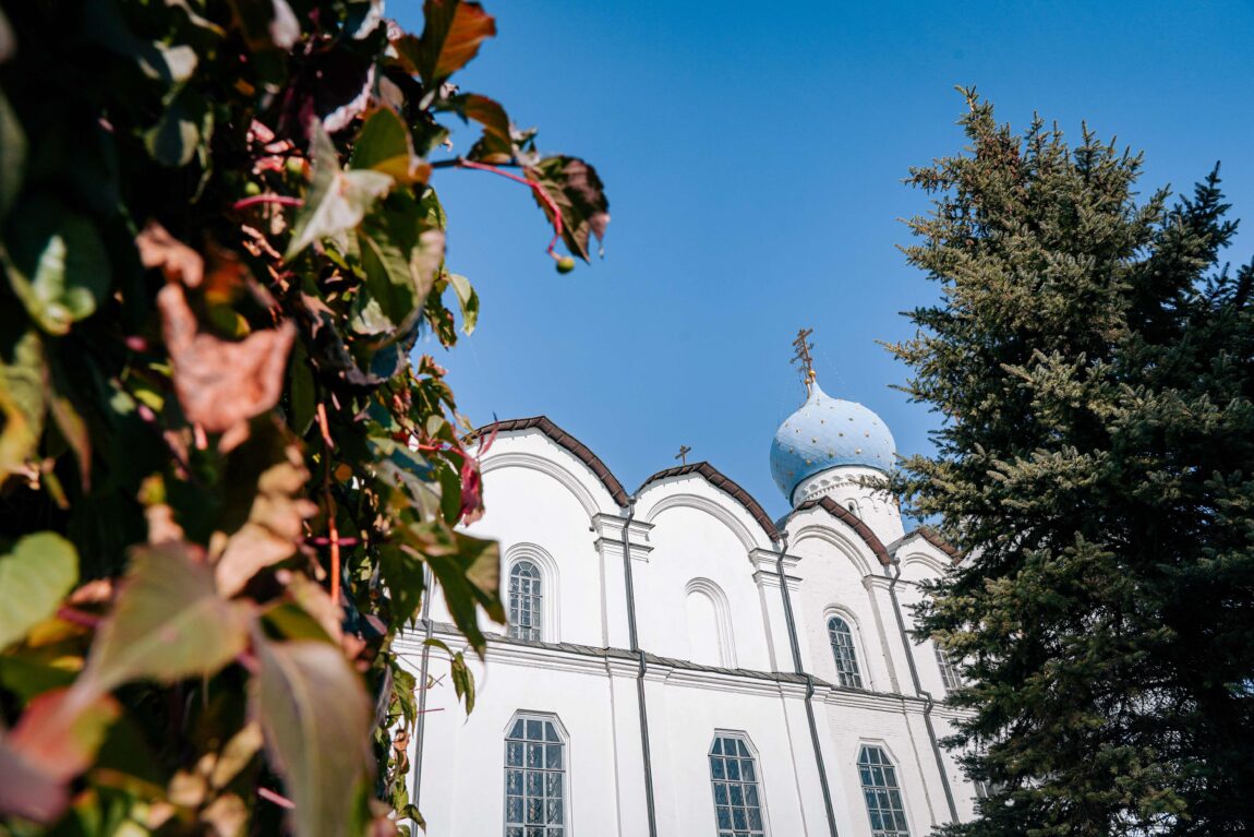 4 ноября от Благовещенского собора до Богородицкого монастыря пройдет  крестный ход - Музей-заповедник «Казанский Кремль»