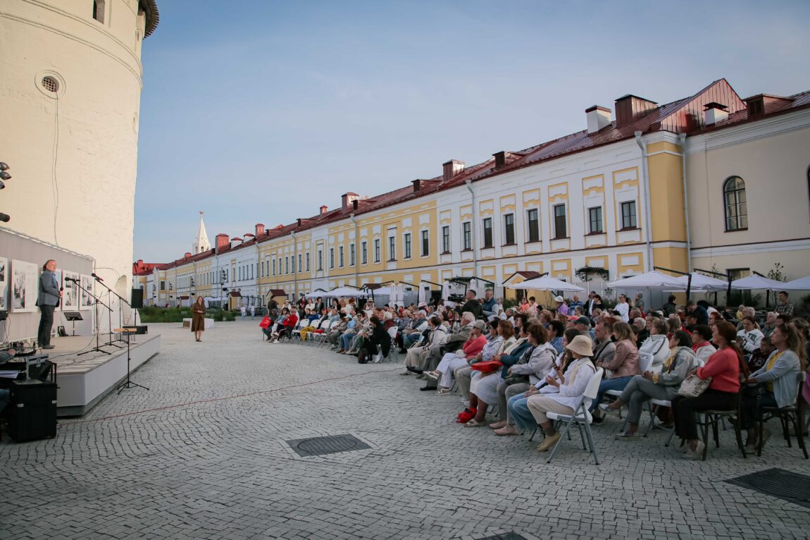 18 июля во дворе Присутственных мест пройдет Июльский вечер журнала «Казань»  - Музей-заповедник «Казанский Кремль»