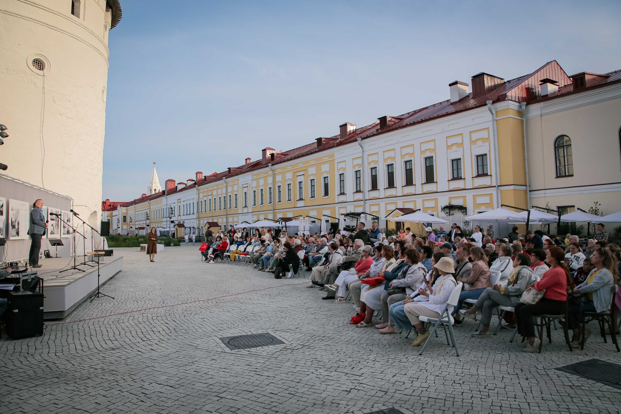 Казань Кремль вечером 2021