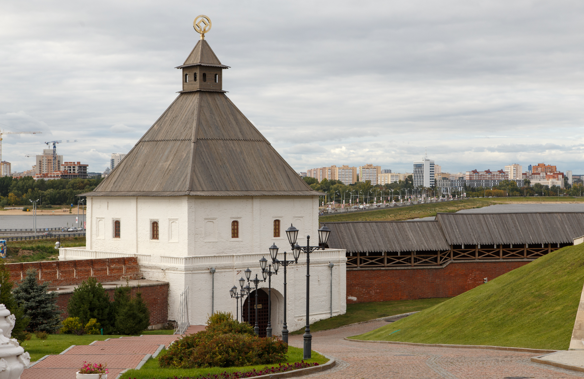 тайницкая башня казанского кремля